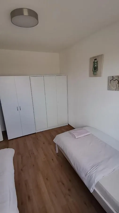 2 Zimmerwohnung Hinrichsring Ганновер